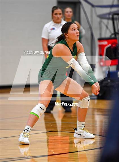 Thumbnail 3 in Caldwell vs Lexington photogallery.