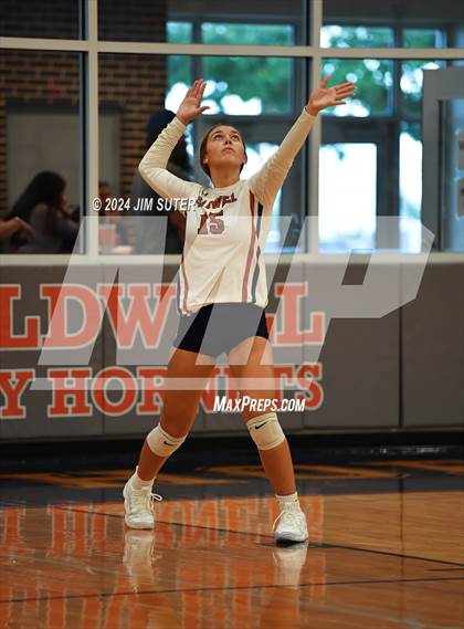 Thumbnail 2 in Caldwell vs Lexington photogallery.