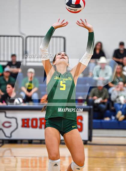 Thumbnail 3 in Caldwell vs Lexington photogallery.