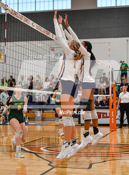 Thumbnail 1 in Caldwell vs Lexington photogallery.