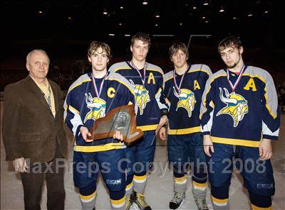 Thumbnail 2 in Webster-Thomas vs Thousand Islands (NYSPHSAA D2 Final) photogallery.