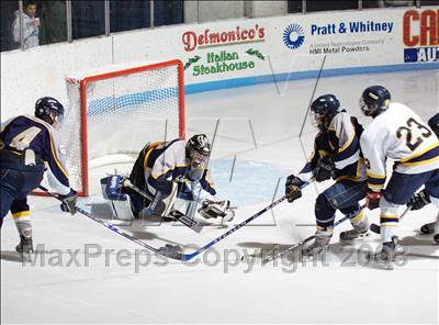 Thumbnail 3 in Webster-Thomas vs Thousand Islands (NYSPHSAA D2 Final) photogallery.