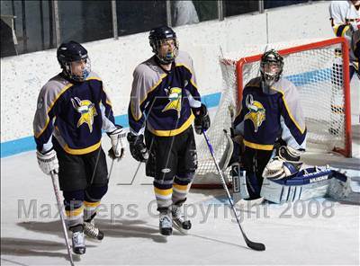 Thumbnail 1 in Webster-Thomas vs Thousand Islands (NYSPHSAA D2 Final) photogallery.