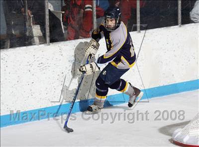 Thumbnail 1 in Webster-Thomas vs Thousand Islands (NYSPHSAA D2 Final) photogallery.