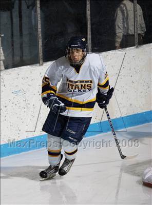 Thumbnail 2 in Webster-Thomas vs Thousand Islands (NYSPHSAA D2 Final) photogallery.
