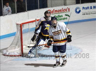 Thumbnail 3 in Webster-Thomas vs Thousand Islands (NYSPHSAA D2 Final) photogallery.