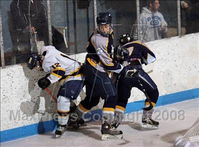 Thumbnail 3 in Webster-Thomas vs Thousand Islands (NYSPHSAA D2 Final) photogallery.