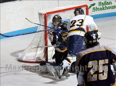 Thumbnail 1 in Webster-Thomas vs Thousand Islands (NYSPHSAA D2 Final) photogallery.