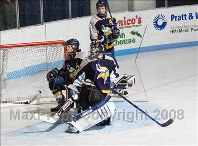 Thumbnail 3 in Webster-Thomas vs Thousand Islands (NYSPHSAA D2 Final) photogallery.