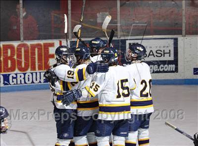 Thumbnail 1 in Webster-Thomas vs Thousand Islands (NYSPHSAA D2 Final) photogallery.