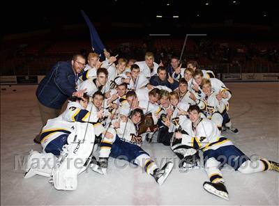 Thumbnail 1 in Webster-Thomas vs Thousand Islands (NYSPHSAA D2 Final) photogallery.