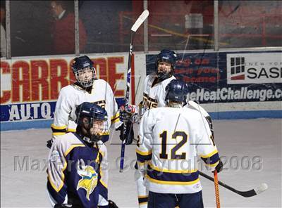 Thumbnail 3 in Webster-Thomas vs Thousand Islands (NYSPHSAA D2 Final) photogallery.