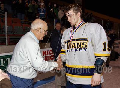Thumbnail 2 in Webster-Thomas vs Thousand Islands (NYSPHSAA D2 Final) photogallery.