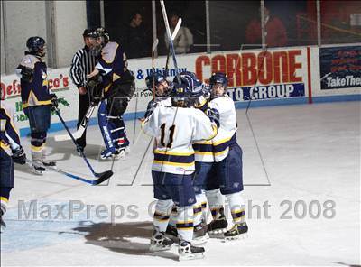 Thumbnail 3 in Webster-Thomas vs Thousand Islands (NYSPHSAA D2 Final) photogallery.