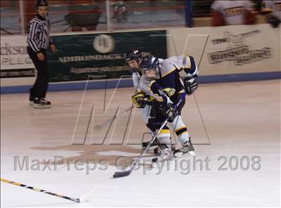 Thumbnail 1 in Webster-Thomas vs Thousand Islands (NYSPHSAA D2 Final) photogallery.