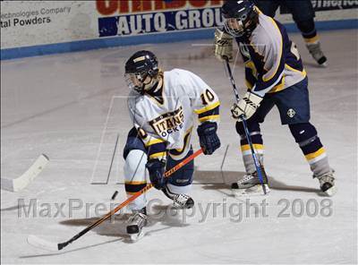Thumbnail 1 in Webster-Thomas vs Thousand Islands (NYSPHSAA D2 Final) photogallery.