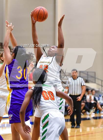 Thumbnail 2 in Houston [Sam] vs Brackenridge photogallery.