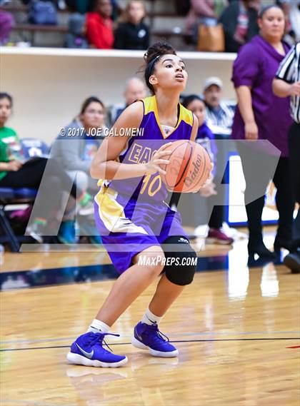 Thumbnail 2 in Houston [Sam] vs Brackenridge photogallery.