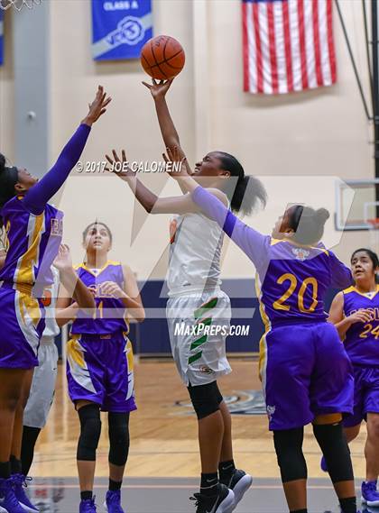 Thumbnail 1 in Houston [Sam] vs Brackenridge photogallery.