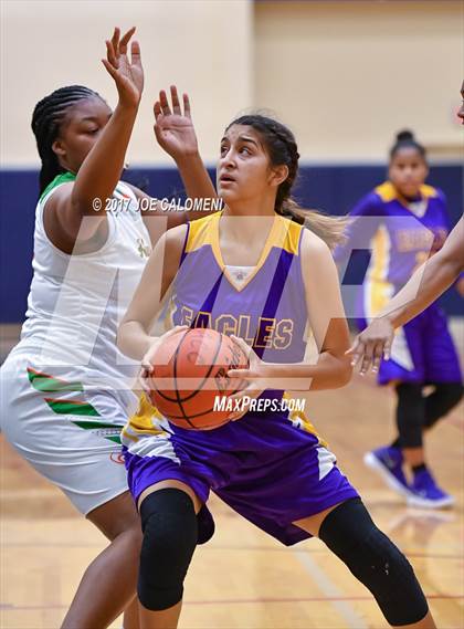 Thumbnail 3 in Houston [Sam] vs Brackenridge photogallery.