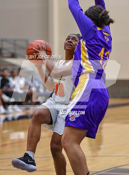 Thumbnail 1 in Houston [Sam] vs Brackenridge photogallery.