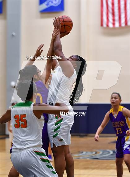 Thumbnail 1 in Houston [Sam] vs Brackenridge photogallery.