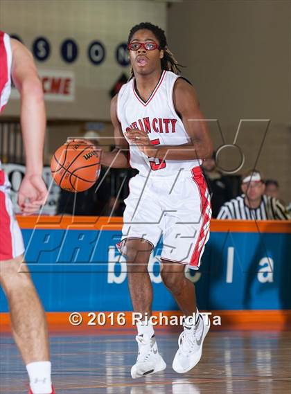 Thumbnail 3 in Upper Dublin vs Ocean City (Boardwalk Basketball Classic) photogallery.