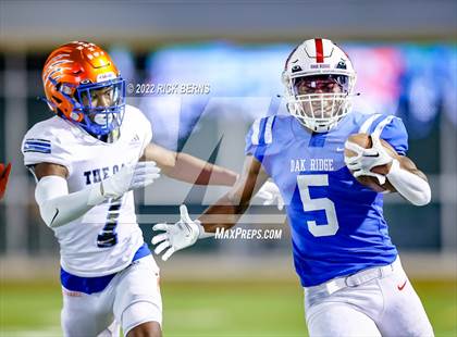 Thumbnail 1 in Oak Ridge vs Grand Oaks photogallery.