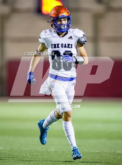 Thumbnail 3 in Oak Ridge vs Grand Oaks photogallery.
