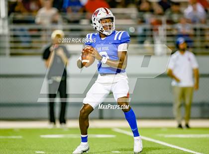 Thumbnail 2 in Oak Ridge vs Grand Oaks photogallery.
