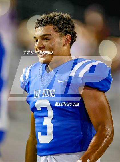 Thumbnail 3 in Oak Ridge vs Grand Oaks photogallery.