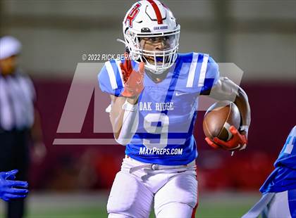 Thumbnail 3 in Oak Ridge vs Grand Oaks photogallery.