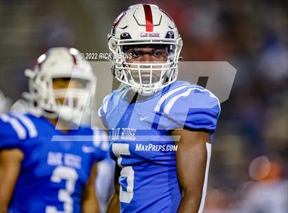 Thumbnail 3 in Oak Ridge vs Grand Oaks photogallery.