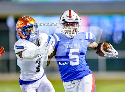 Thumbnail 2 in Oak Ridge vs Grand Oaks photogallery.