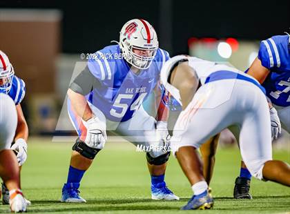 Thumbnail 3 in Oak Ridge vs Grand Oaks photogallery.
