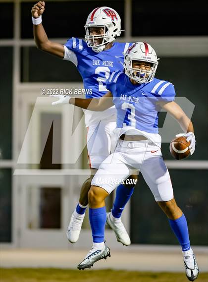 Thumbnail 1 in Oak Ridge vs Grand Oaks photogallery.
