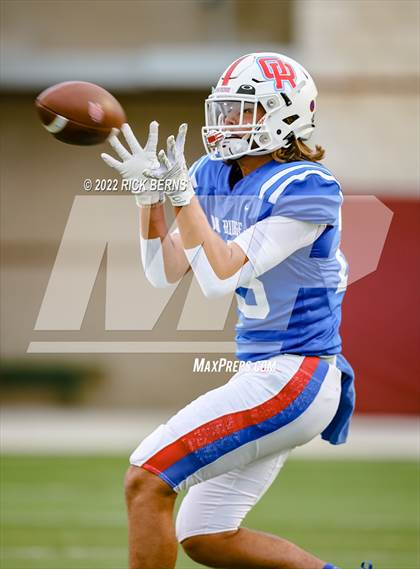 Thumbnail 3 in Oak Ridge vs Grand Oaks photogallery.