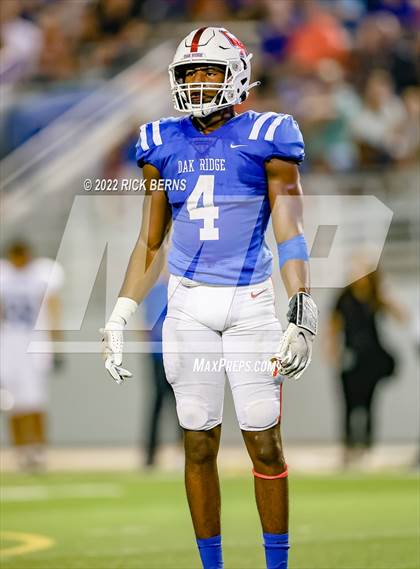 Thumbnail 3 in Oak Ridge vs Grand Oaks photogallery.