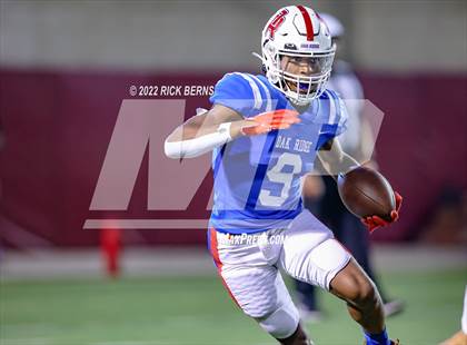 Thumbnail 2 in Oak Ridge vs Grand Oaks photogallery.