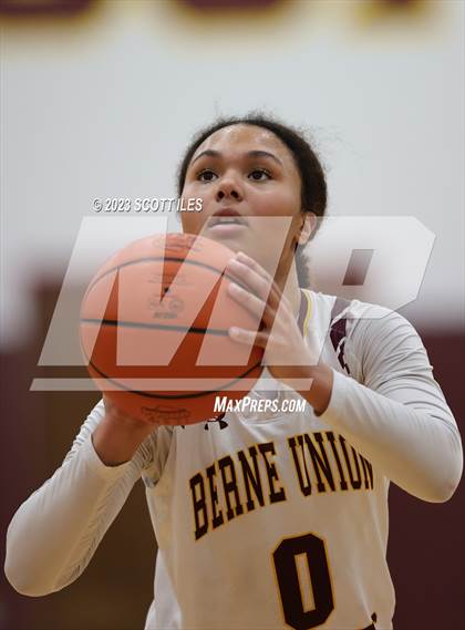 Thumbnail 1 in Amanda-Clearcreek @ Berne Union photogallery.