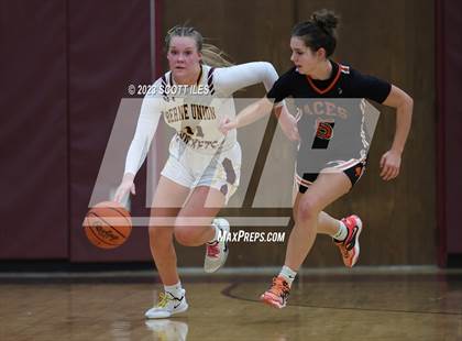 Thumbnail 1 in Amanda-Clearcreek @ Berne Union photogallery.