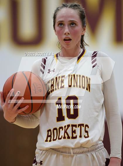 Thumbnail 3 in Amanda-Clearcreek @ Berne Union photogallery.