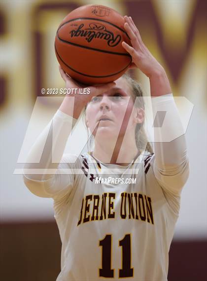 Thumbnail 2 in Amanda-Clearcreek @ Berne Union photogallery.