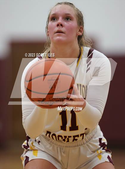 Thumbnail 2 in Amanda-Clearcreek @ Berne Union photogallery.