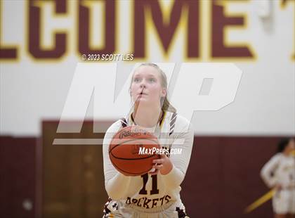 Thumbnail 3 in Amanda-Clearcreek @ Berne Union photogallery.