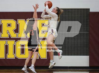Thumbnail 3 in Amanda-Clearcreek @ Berne Union photogallery.