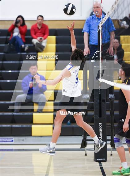 Thumbnail 1 in Foothill @ Granada photogallery.