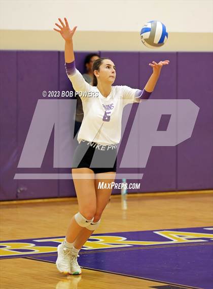 Thumbnail 1 in Robinson @ Lake Braddock photogallery.