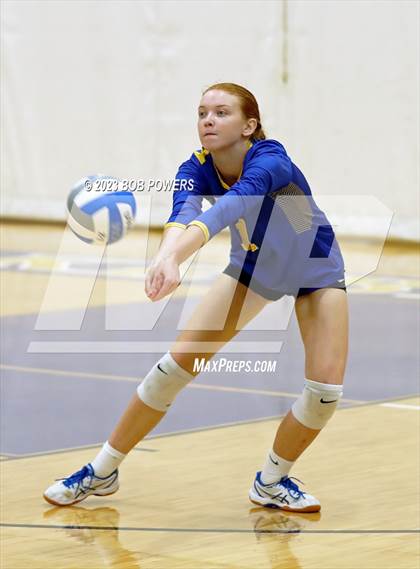 Thumbnail 2 in Robinson @ Lake Braddock photogallery.