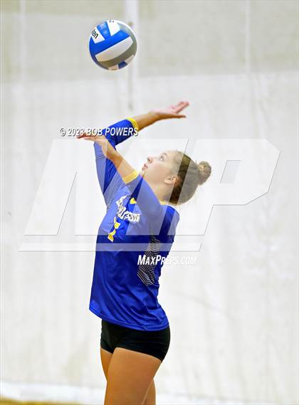 Thumbnail 2 in Robinson @ Lake Braddock photogallery.